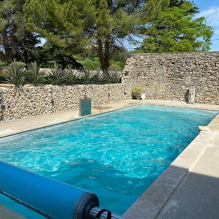 Logis Dans Ancien Relais De Poste Apartment Saint Julien Les Rosiers Luaran gambar